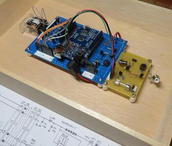 Arduino入門　その3【Auto ANT Selector 基盤組立て】